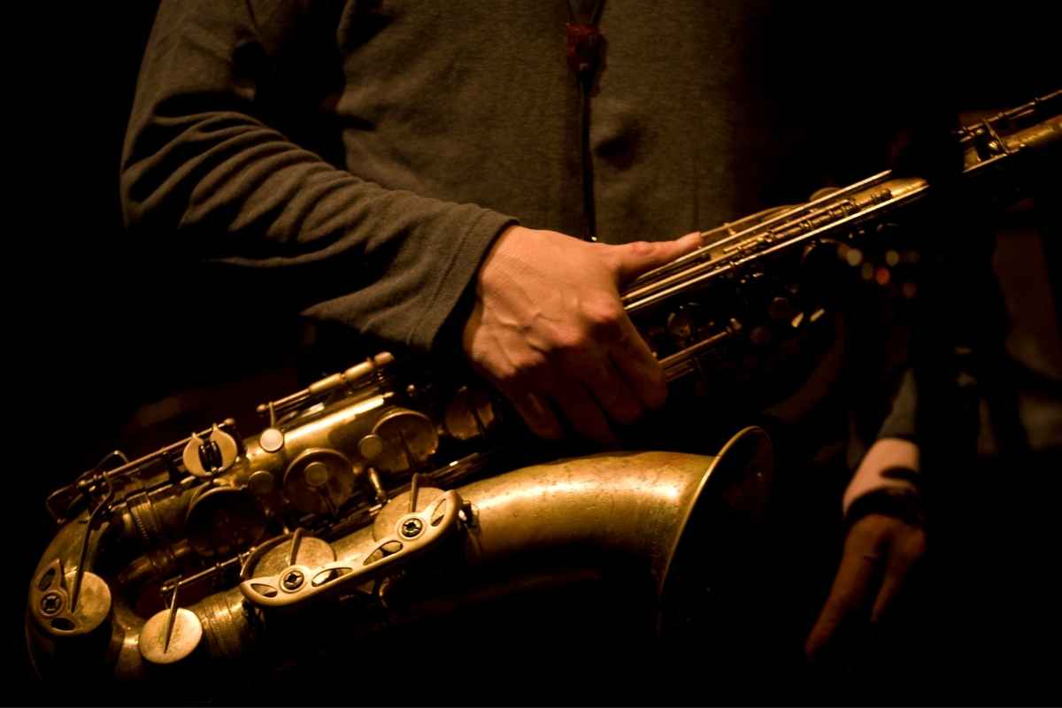 Is Tenor Saxophone Easy Or Hard To Learn? Guide)